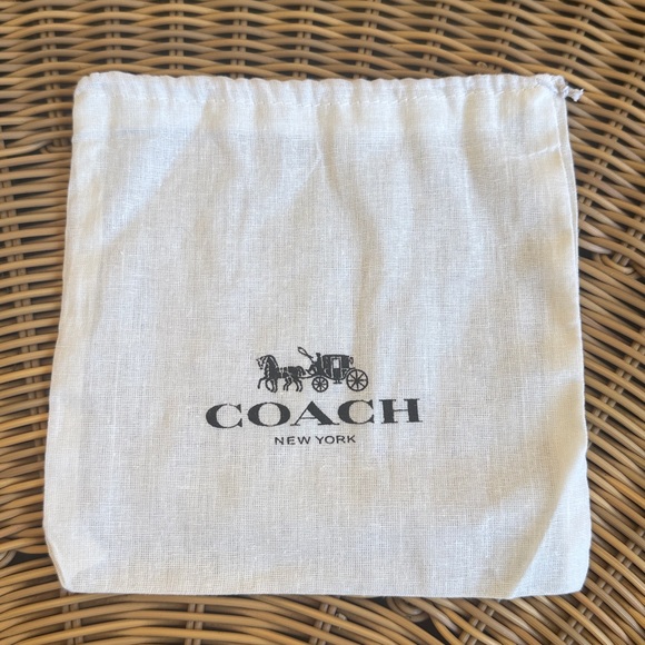 FLASH SALE 8x7 1/2 Small Coach White Drawstring Dust Bags Set of 4 - Picture 3 of 3